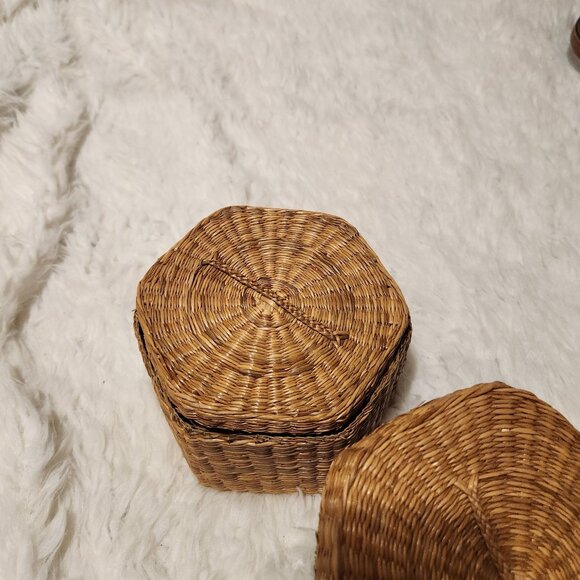 Vintage Handwoven Jiangxi Handicrafts Nesting Baskets Set Of 5 - Picture 14 of 15